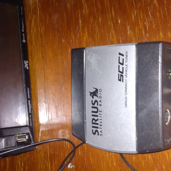 Jvc touch screen headunit - Picture 3 of 3